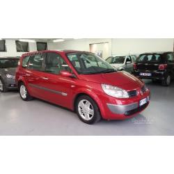 RENAULT megane grande scenic 7posti 1.9.120cv6 mar