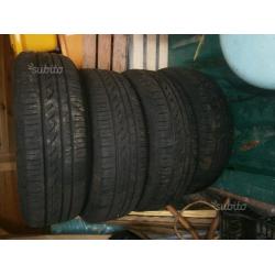 Quattro Gomme 185/65 R15 complete di cerchioni