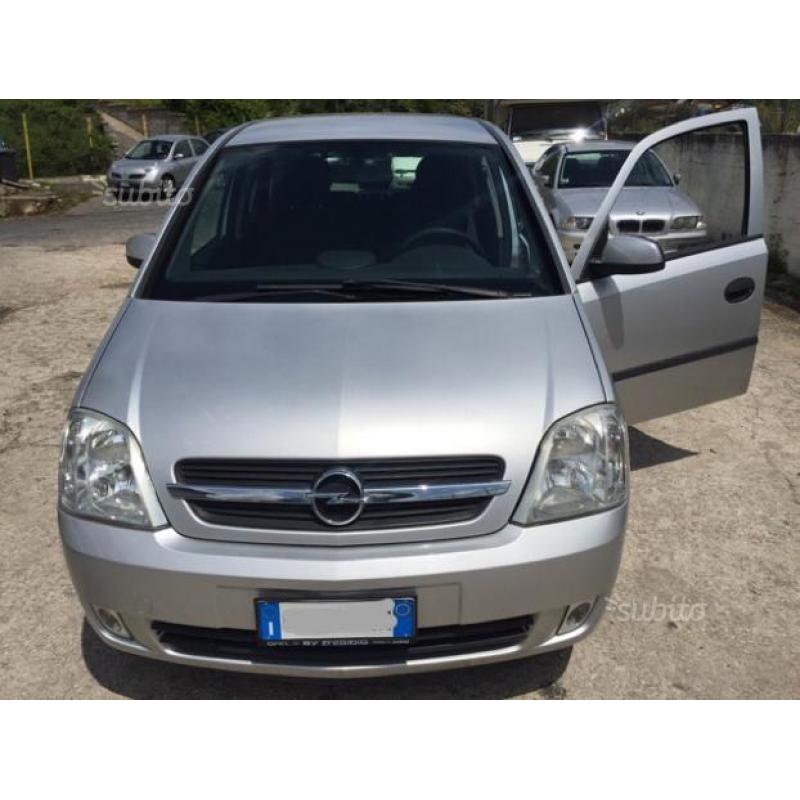 Meriva 1.6 benzina full nuova prezzo regalooo oggi