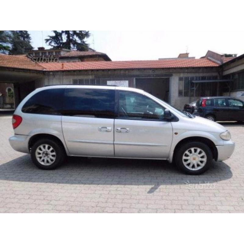 Chrysler Grand Voyager 2.5 CRD LS