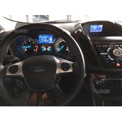 Ford Kuga 2.0 TDCI 140 CV 2WD