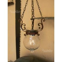 Lampada ferro battuto e vetro antiquariato