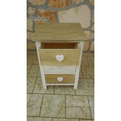 Comodini e mobiletto shabby