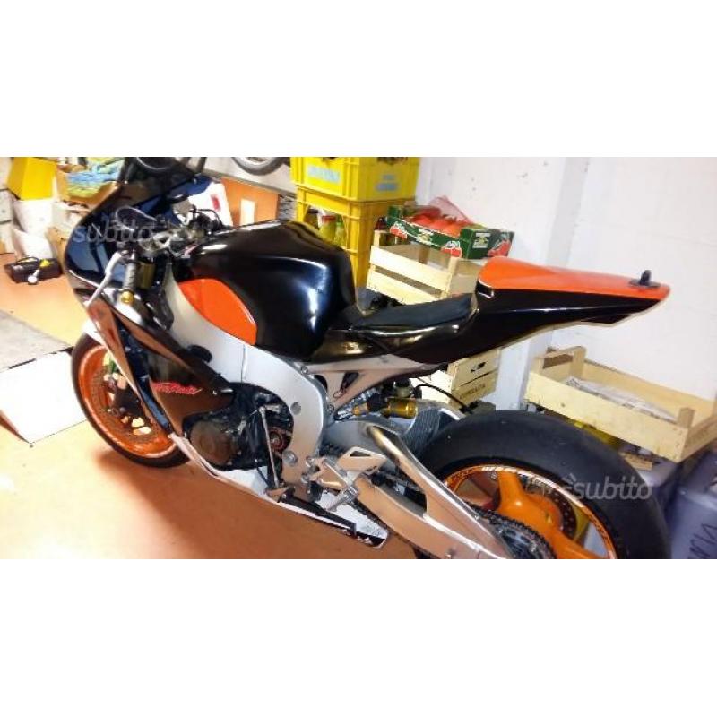 Honda CBR 1000 - 2009 repsol