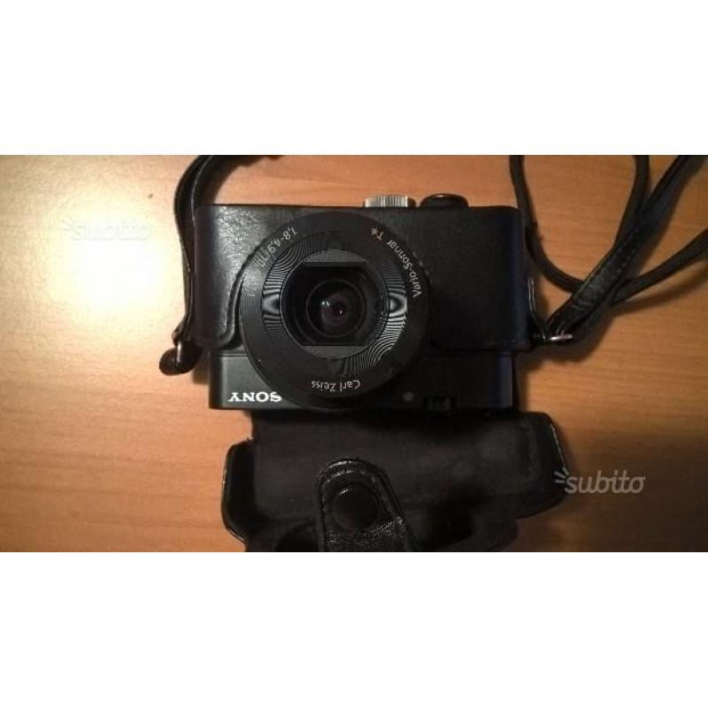 Fotocamera professionale