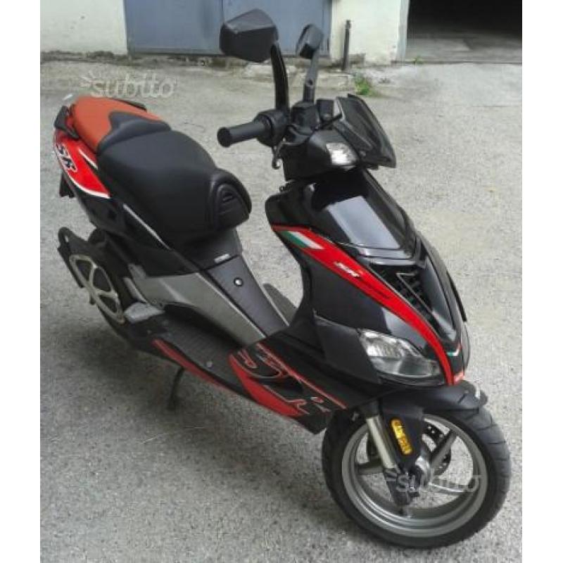 Aprilia SR 50 - 2010