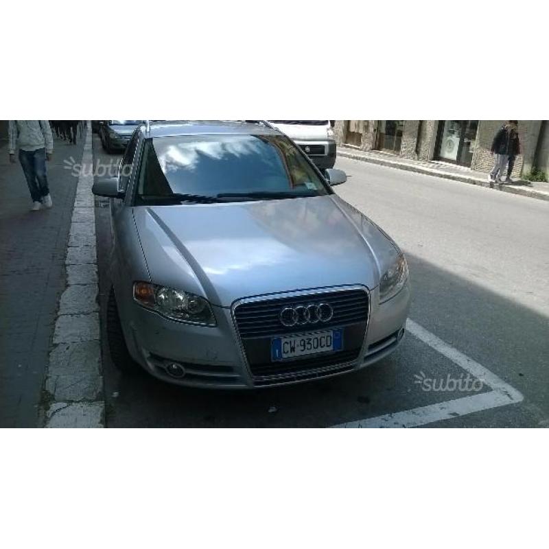 AUDI A4 3ª serie - 2005