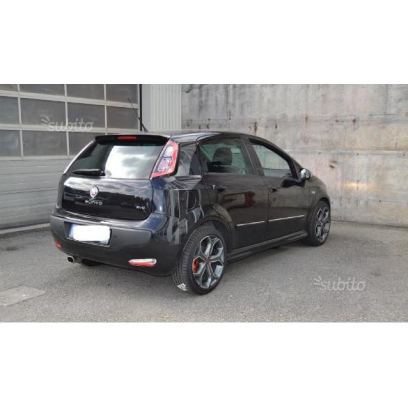 FIAT Grande Punto - 2011