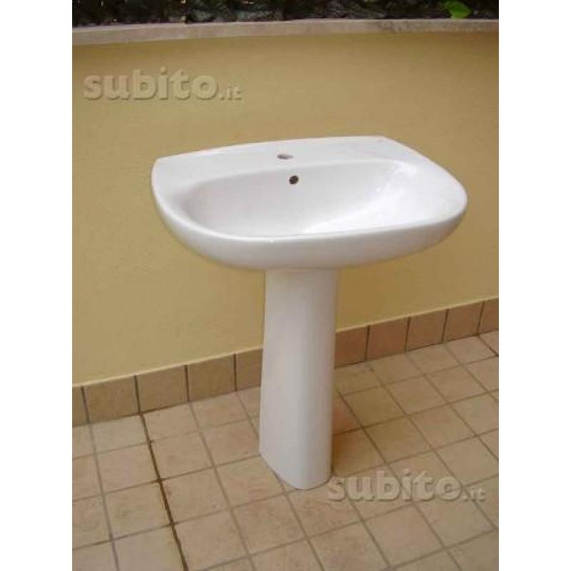 Lavabo a colonna