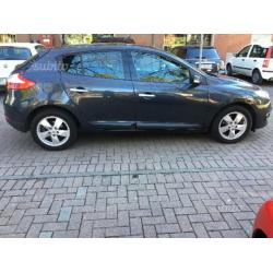 Renault Mégane 1.6 a Gpl - 2011