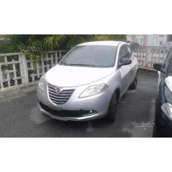 LANCIA Ypsilon 1.2 BZ CERCHI+BLUE&ME 30ANNIVERSA