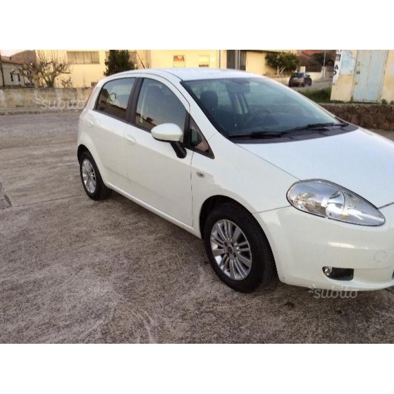 FIAT Grandepunto 1.6mtj 6 marce