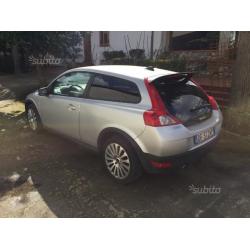 Volvo C30 T5 2.5 -- 300cv -- P E R M U T O