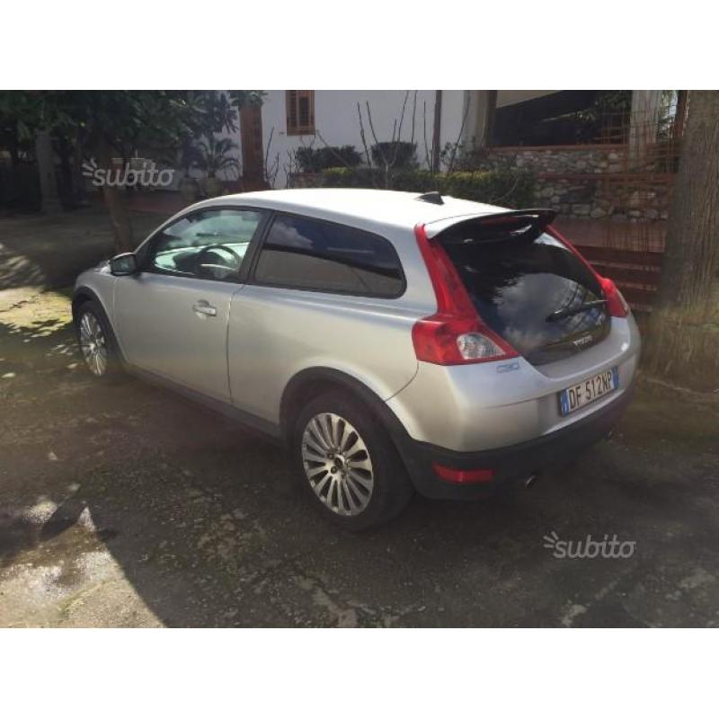 Volvo C30 T5 2.5 -- 300cv -- P E R M U T O