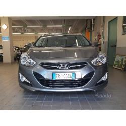 HYUNDAI i40 - 2013