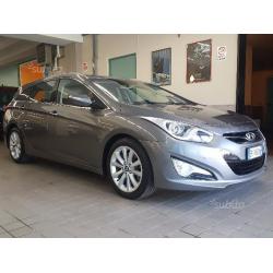 HYUNDAI i40 - 2013