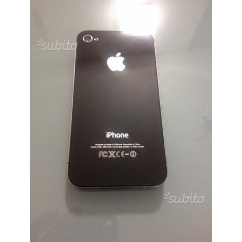 IPhone 4s.8gb.