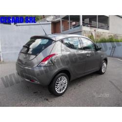 LANCIA Ypsilon 1.2 69 CV 5 porte Silver