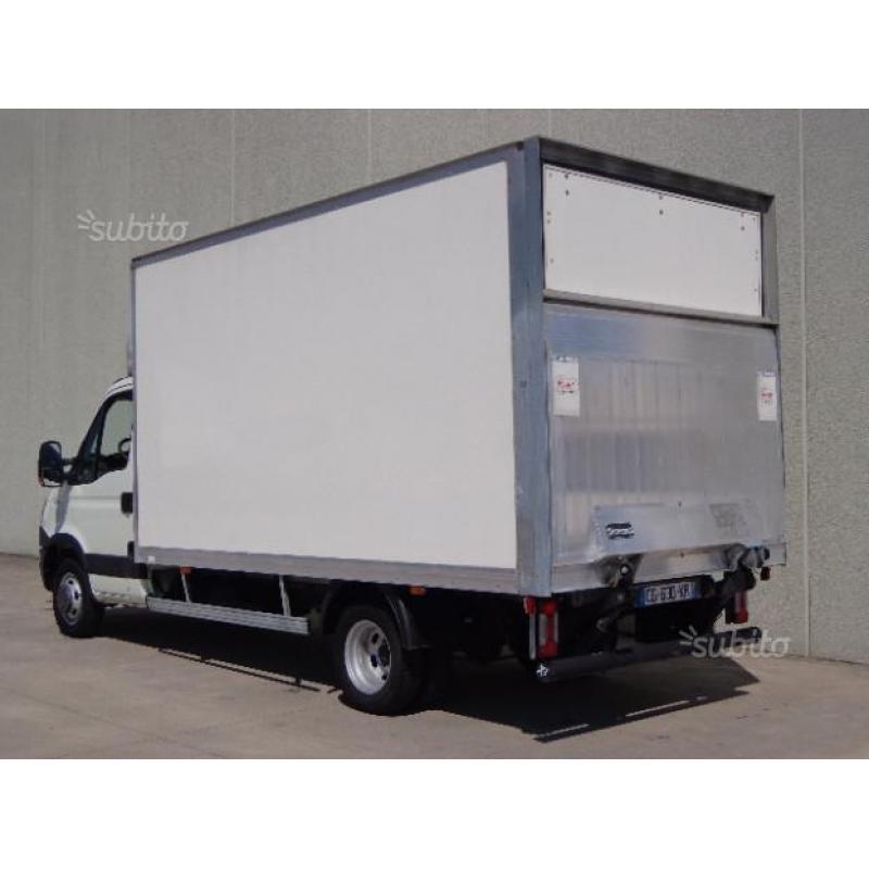 Iveco Daily 35c15 Euro 5 Furgone e Sponda 2013