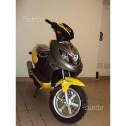 Scooter Peda Motor 125cc - 4 tempi - 2016