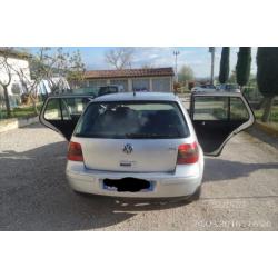 VOLKSWAGEN Golf 4ª serie - 2002