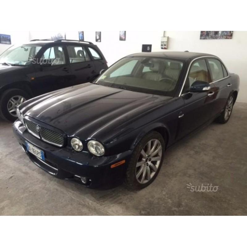 JAGUAR XJ 4.2 V8 Executive - 2007