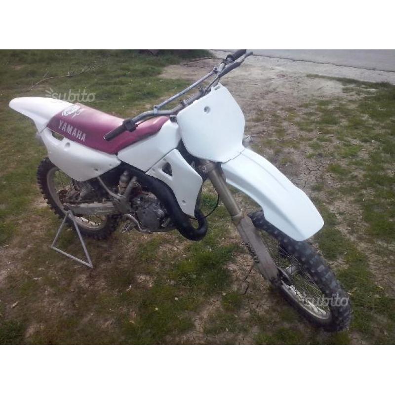 Cross Yamaha yz 125 2t