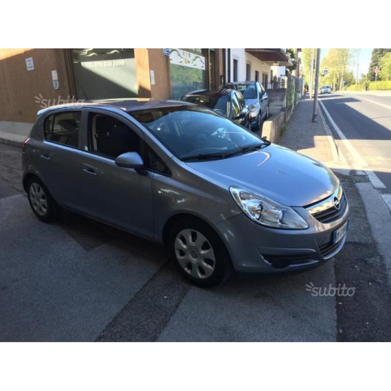 Corsa 1.2 80cv cambio automatico X neopatentati