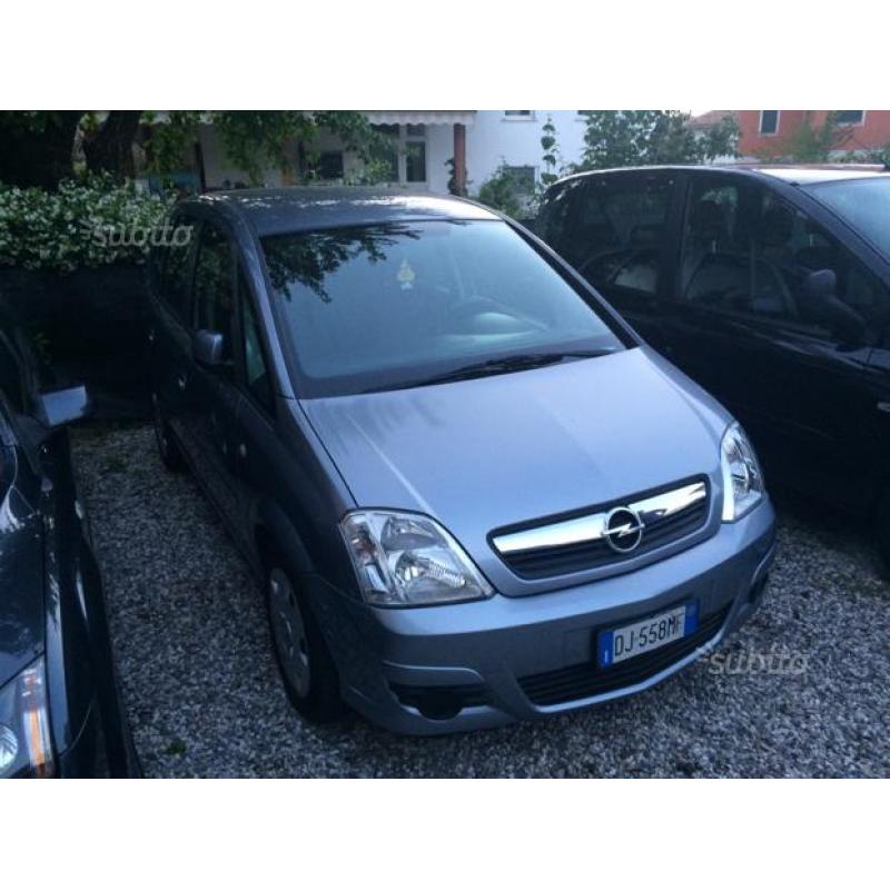 OPEL Meriva 1.3 CDTI x neopatentati