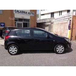 OPEL Corsa 1.2 5p Club 85 CV con radio, vetri elet