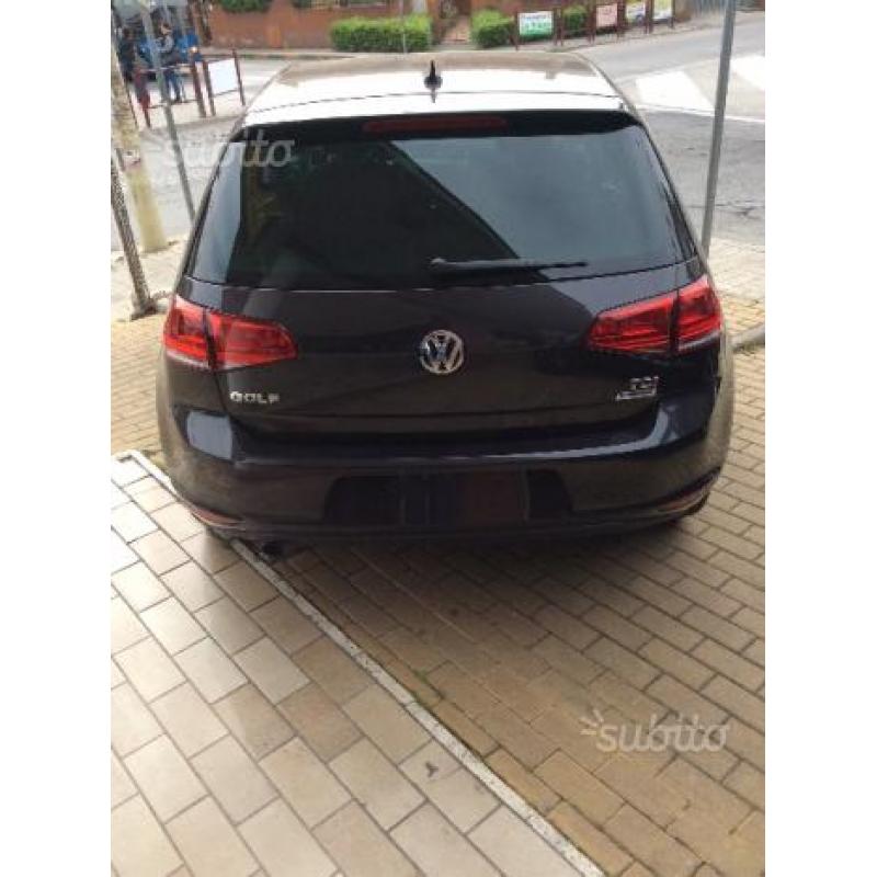 VOLKSWAGEN Golf 7ª Allestimento limitato Lounge