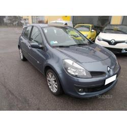 RENAULT Clio 1.4 5p Dynamique Unipropr. Garanzia