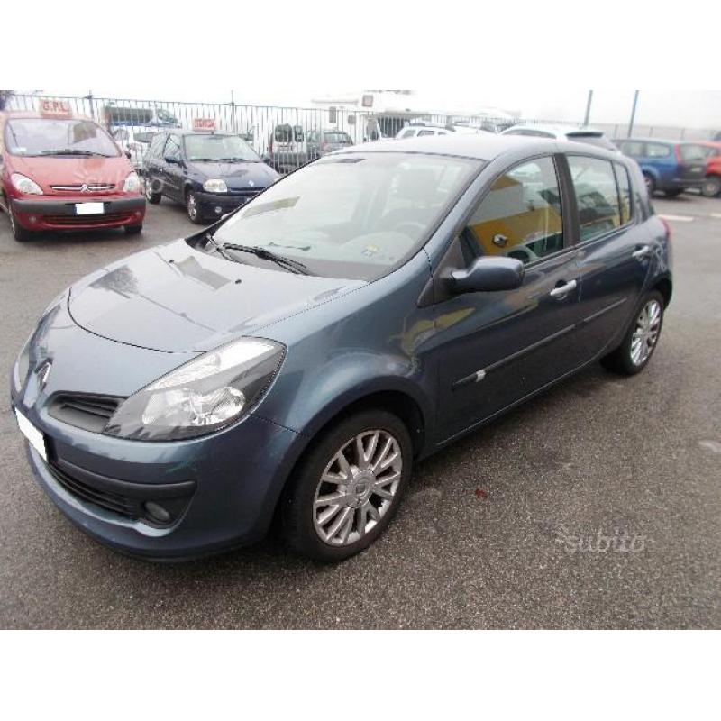 RENAULT Clio 1.4 5p Dynamique Unipropr. Garanzia