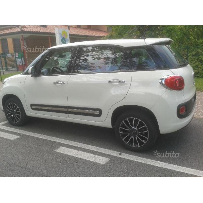 FIAT 500L Metano Luoge full