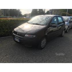 Fiat punto 1.2- neopatentati- clima-servo