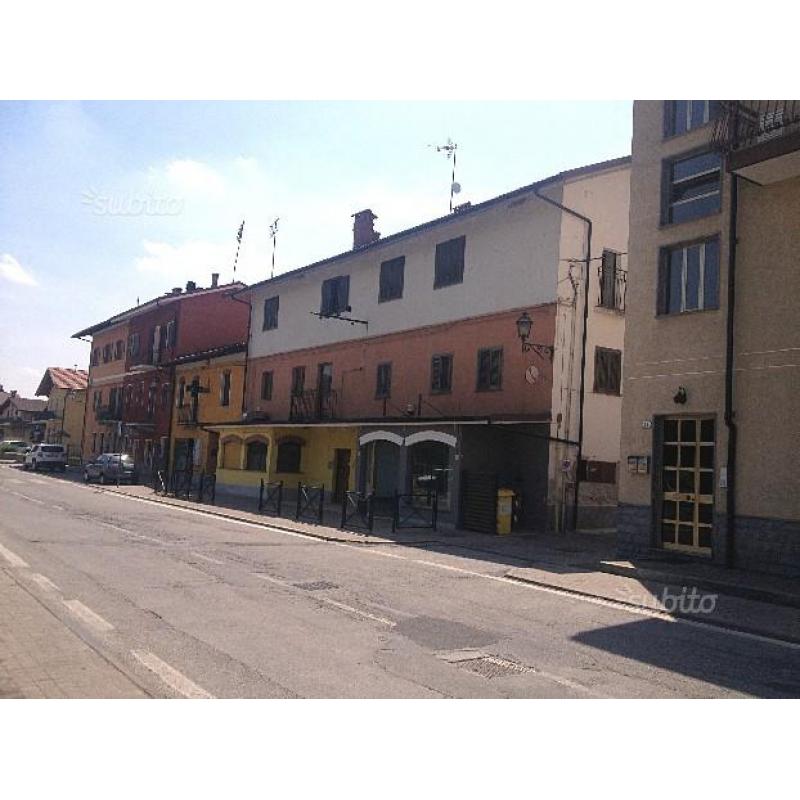 Locale commerciale in centro S. Rocco Bernezzo