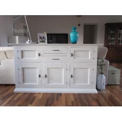 Credenza soggiorno in legno laccato bianco