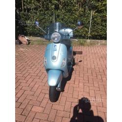 Vespa Lx 125