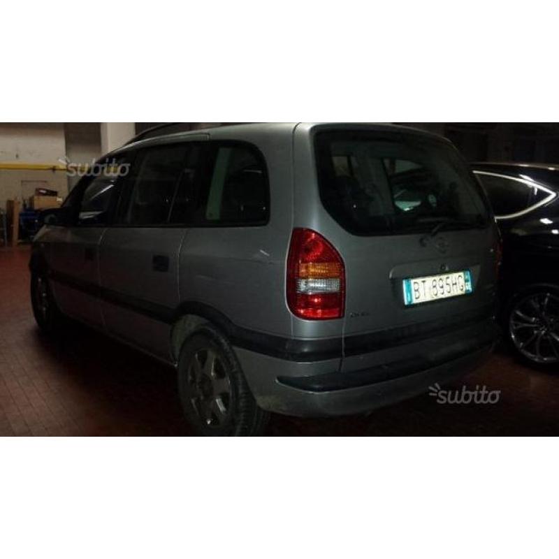 OPEL Zafira 1.6 16V cat Comfort