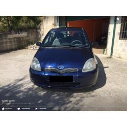 Yaris 1.0 5 porte