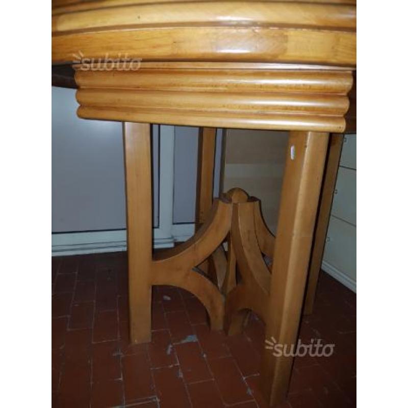 Tavolo tondo rovere