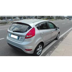 FORD Fiesta 4ª serie - 2010