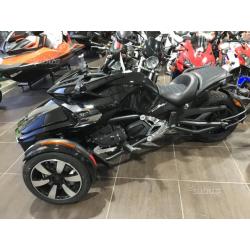 Can am Spyder 1330 f3