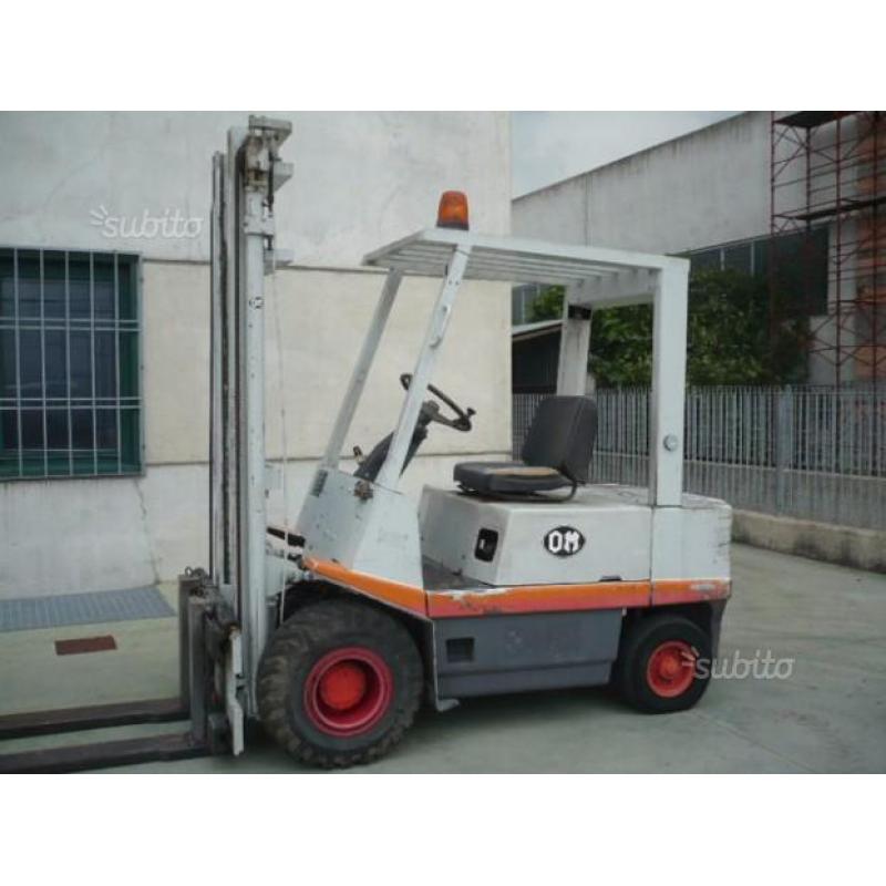 Carrello elevatore,muletto,usato,OM DI 30C, diesel