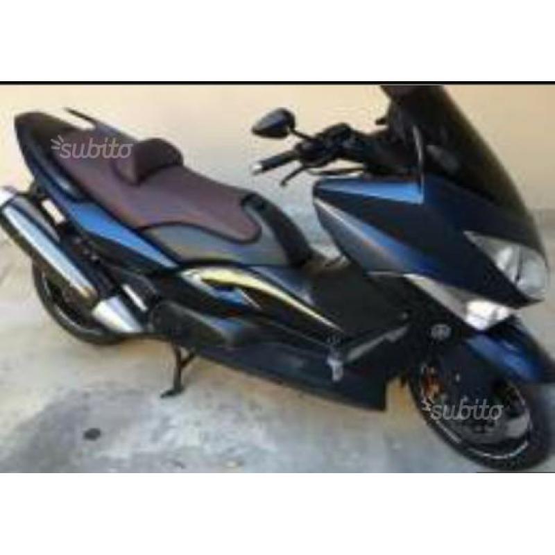 Yamaha T Max - 2011