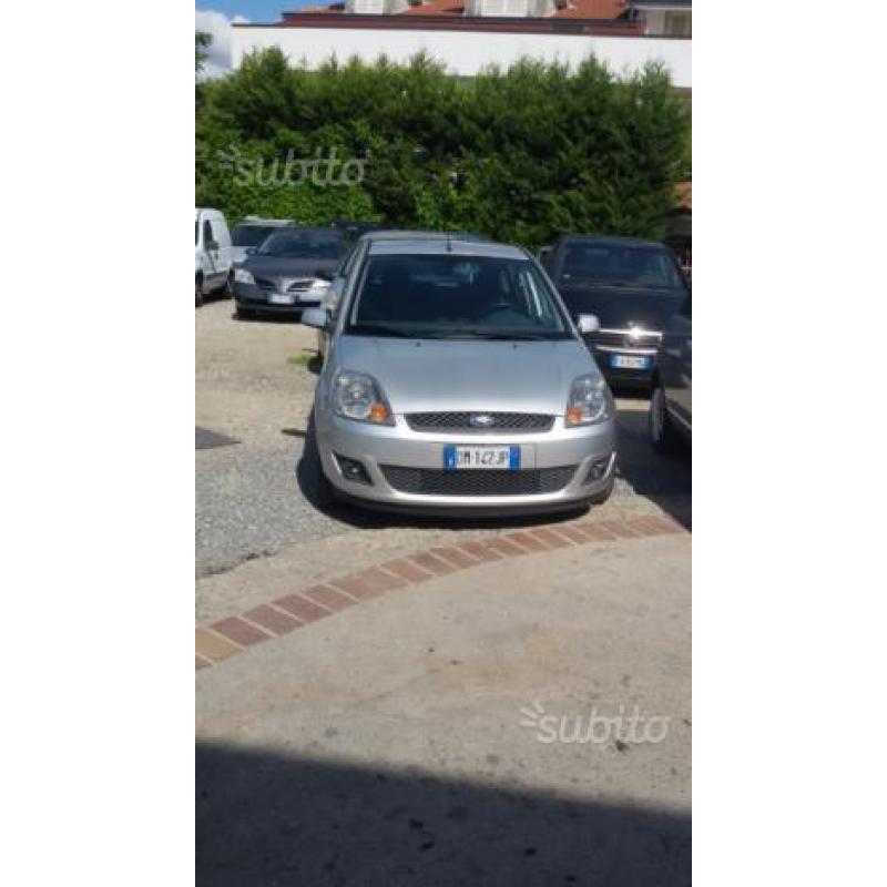 Ford fiesta 1.4