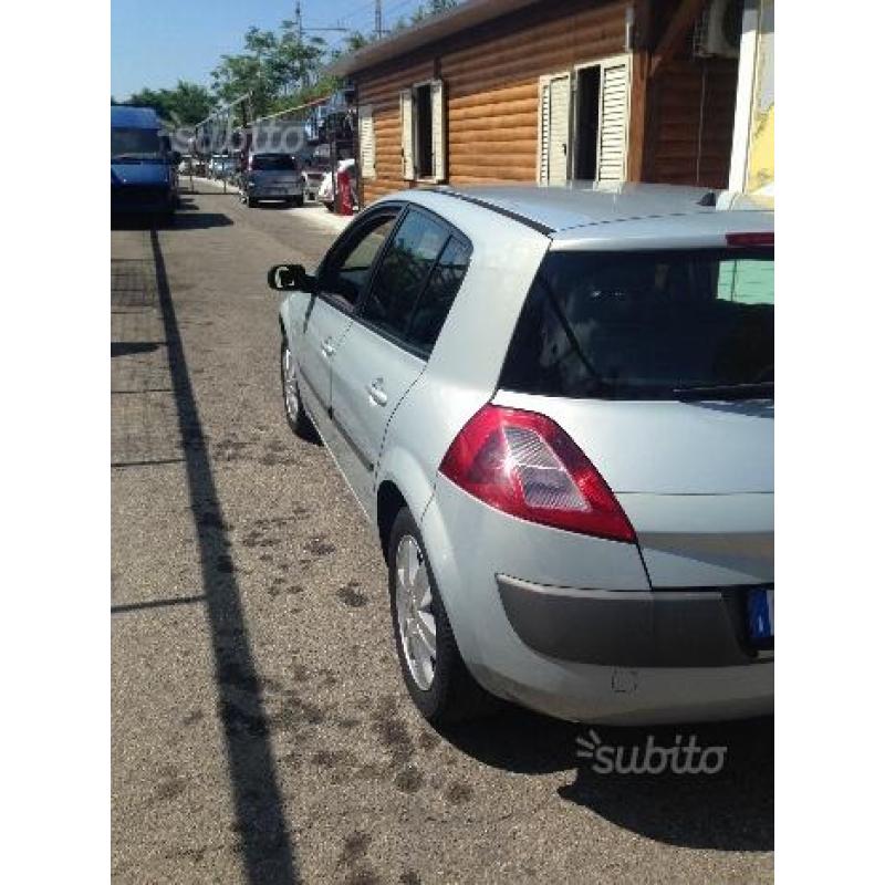 RENAULT Mégane 2ª serie - 2005