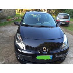 Renault clio 1.5 dci motore km 00 leggi affareeee