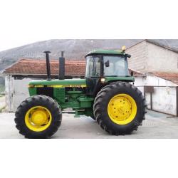 Trattore john deere