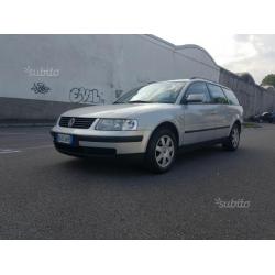 VOLKSWAGEN Passat 1.8 SW Benzina perfetta